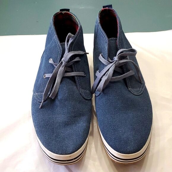 ARIDE men canvas shoes. SIZE 11. BLUE tie shoes. Good used condition - Picture 1 of 11